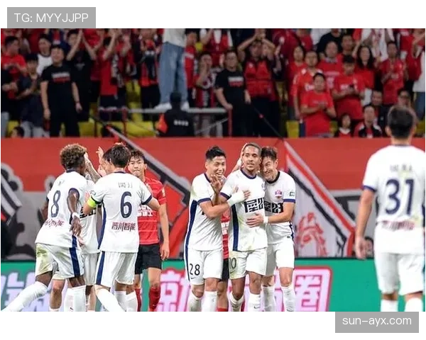 中超竞争白热化：传统豪强遭遇新势力冲击，争冠格局生变