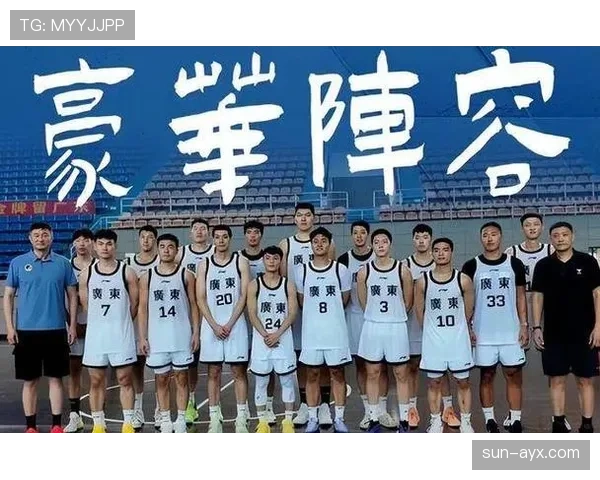 新赛季揭幕战打响，豪门阵容焕然一新，夺冠热门浮出水面