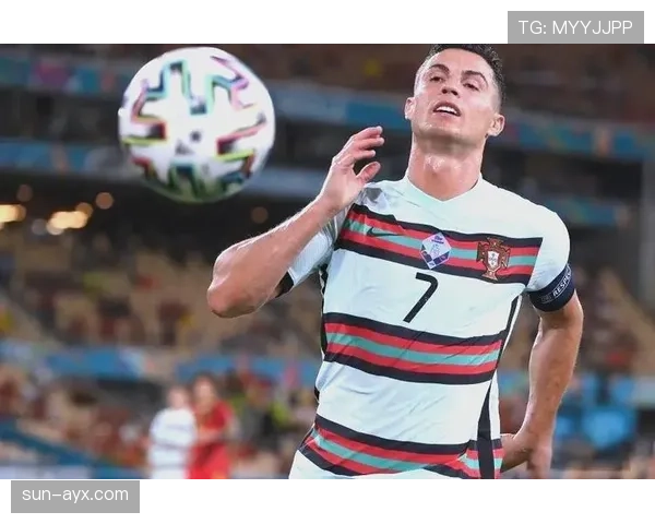 全球球星现状分析：梅西、C罗等传奇球员竞技状态持续提升，展现不老传奇