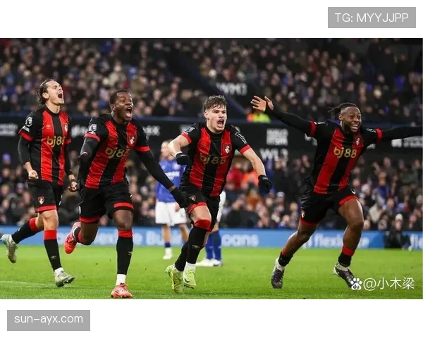 伯恩茅斯中场实力升级，引爆转会市场关注热潮