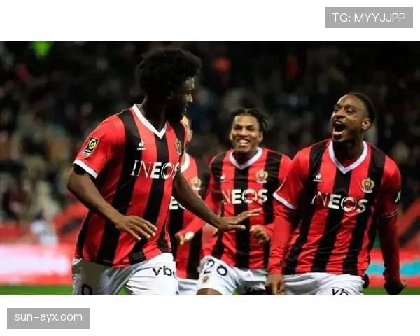 尼斯本赛季防守数据表现稳健，失球数位居联赛前列