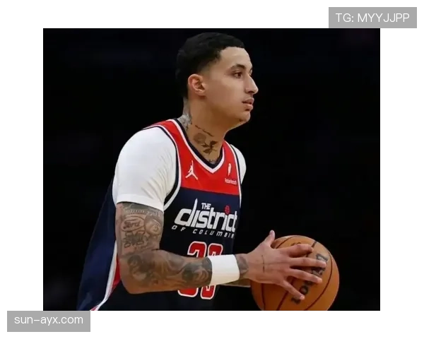 库兹马无球跑动制造空位，拉开空间效率显著提升